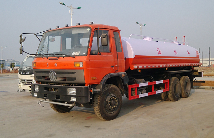 東風(fēng)后雙橋20噸灑水車